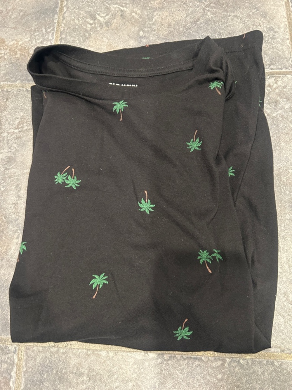 Old Navy Black Short Sleeve Tee with Green Palm Tree Print